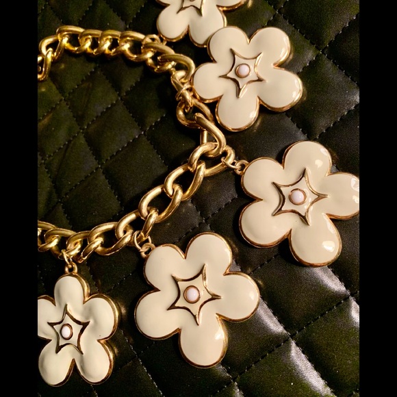 Vintage Escada Enamel flowers Necklace - Picture 2 of 8